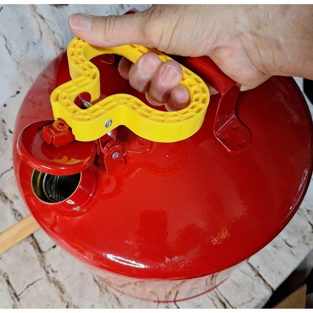 Eagle UI50FS Type I Safety Can 5 Gallon Red Steel Gasoline Storage Gas Can USA